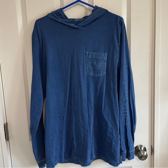 Vineyard Vines distressed long sleeve shirt - Picture 1 of 3
